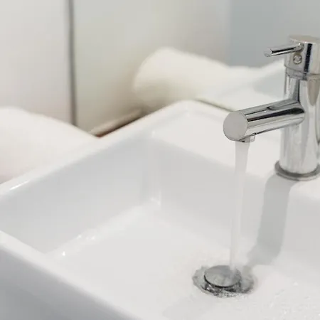 Apartment In - Ribeira Center - 5 *